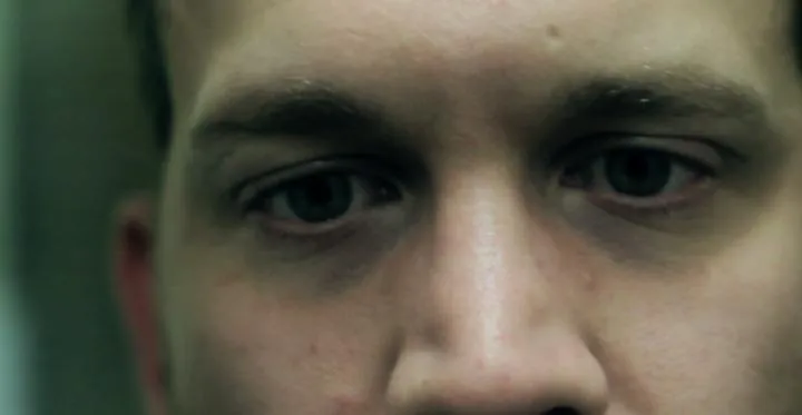 Молот (2010) в хорошем качестве смотреть онлайн Молот (2010) фильм в хорошем качестве смотреть онлайн