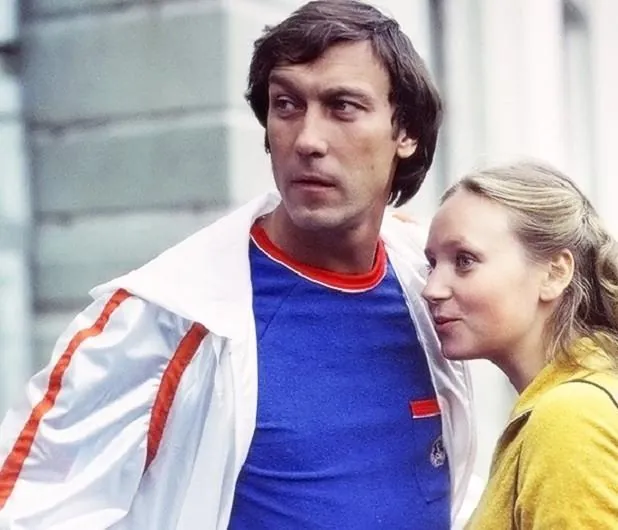 Влюблен по собственному желанию (1982) в хорошем качестве смотреть онлайн Влюблен по собственному желанию (1982) фильм в хорошем качестве смотреть онлайн