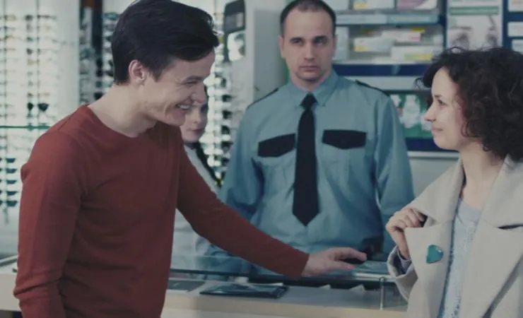 Любовный треугольник (2019) в хорошем качестве смотреть онлайн Любовный треугольник (2019) фильм в хорошем качестве смотреть онлайн