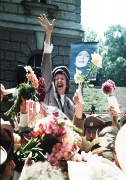 Раба любви (1975) смотреть онлайн бесплатно Раба любви (1975) фильм смотреть онлайн бесплатно