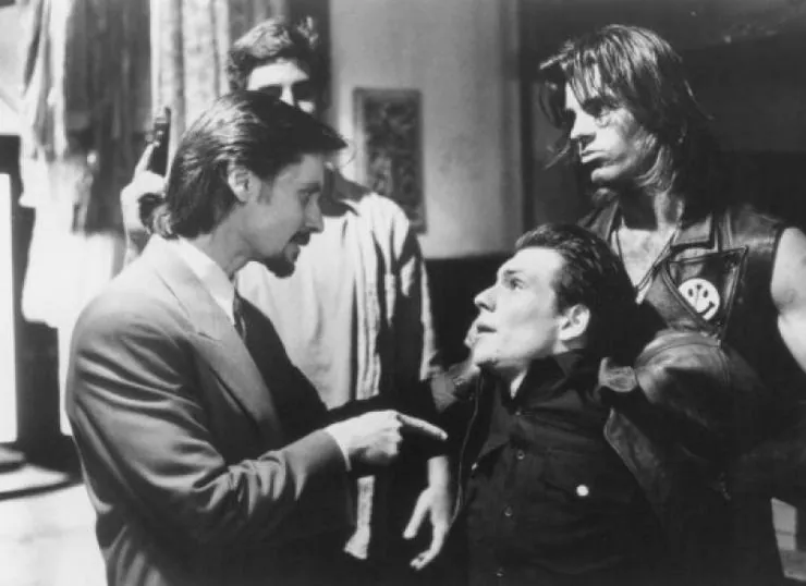 Каффс (1991) смотреть онлайн бесплатно Каффс (1991) фильм смотреть онлайн бесплатно