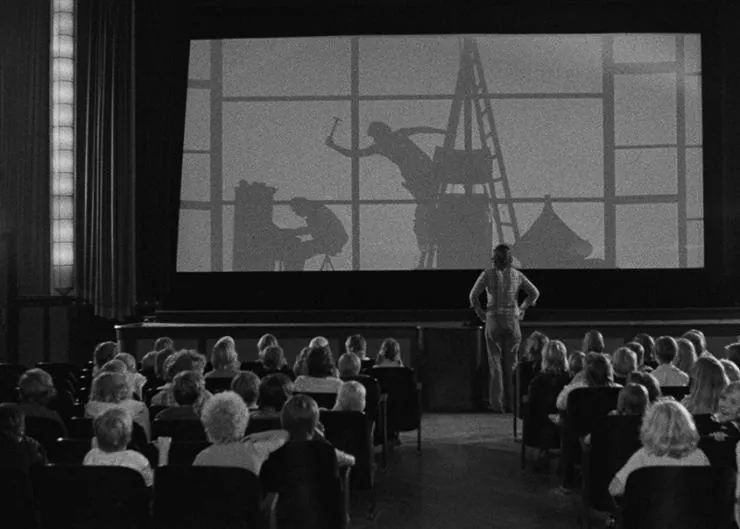 С течением времени (1976) в хорошем качестве смотреть онлайн С течением времени (1976) фильм в хорошем качестве смотреть онлайн