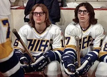 Удар по воротам (1977) смотреть онлайн бесплатно Удар по воротам (1977) фильм смотреть онлайн бесплатно