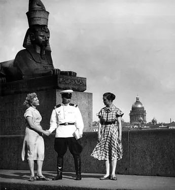 Улица полна неожиданностей (1958) смотреть онлайн Улица полна неожиданностей (1958) фильм смотреть онлайн