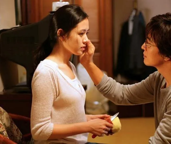 Апрельский снег (2005) смотреть онлайн бесплатно Апрельский снег (2005) фильм смотреть онлайн бесплатно