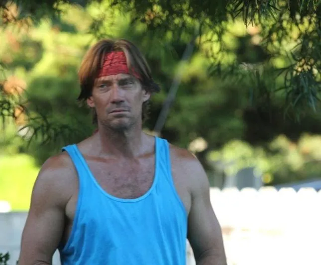 Пулбой: Спасайся кто может (2011) смотреть онлайн Пулбой: Спасайся кто может (2011) фильм смотреть онлайн