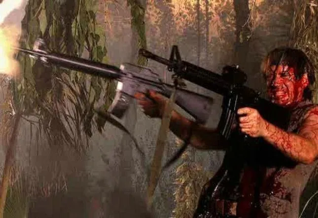 Пулбой: Спасайся кто может (2011) смотреть онлайн бесплатно Пулбой: Спасайся кто может (2011) фильм смотреть онлайн бесплатно