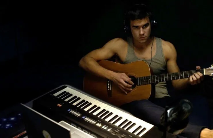 Горящая синева (2011) смотреть онлайн Горящая синева (2011) фильм смотреть онлайн