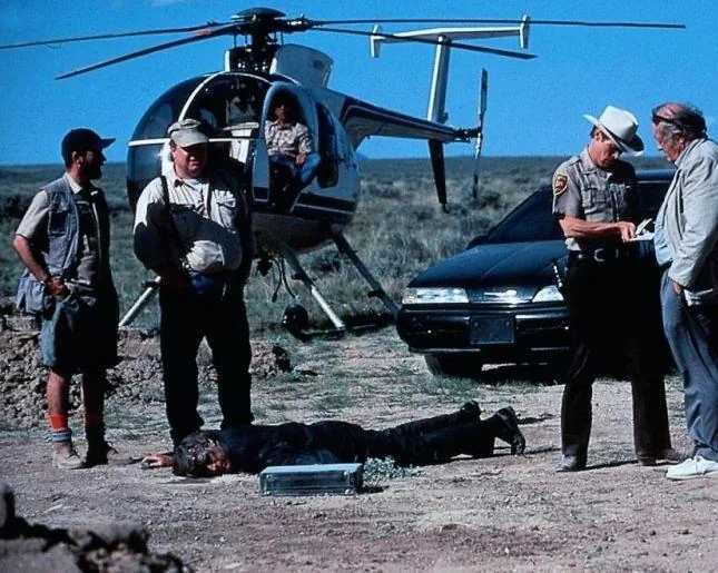 Белые пески (1992) смотреть онлайн Белые пески (1992) фильм смотреть онлайн