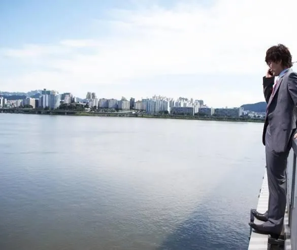 Робинзон на Луне (2009) смотреть онлайн бесплатно Робинзон на Луне (2009) фильм смотреть онлайн бесплатно