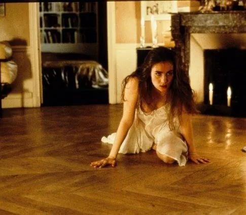 Горькая луна (1992) в хорошем качестве смотреть онлайн Горькая луна (1992) фильм в хорошем качестве смотреть онлайн