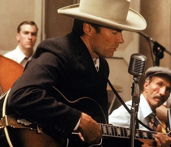 Поющий по кабакам (1982) в хорошем качестве смотреть онлайн Поющий по кабакам (1982) фильм в хорошем качестве смотреть онлайн