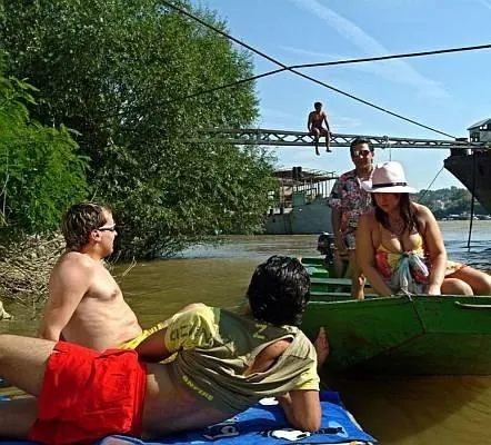 Буча в Гуче (2006) смотреть онлайн Буча в Гуче (2006) фильм смотреть онлайн