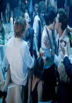 Зал самоубийц (2011) в хорошем качестве смотреть онлайн Зал самоубийц (2011) фильм в хорошем качестве смотреть онлайн