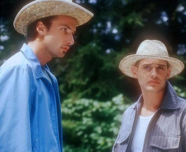 Ламмбок – всё ручной работы (2001) в хорошем качестве смотреть онлайн Ламмбок – всё ручной работы (2001) фильм в хорошем качестве смотреть онлайн