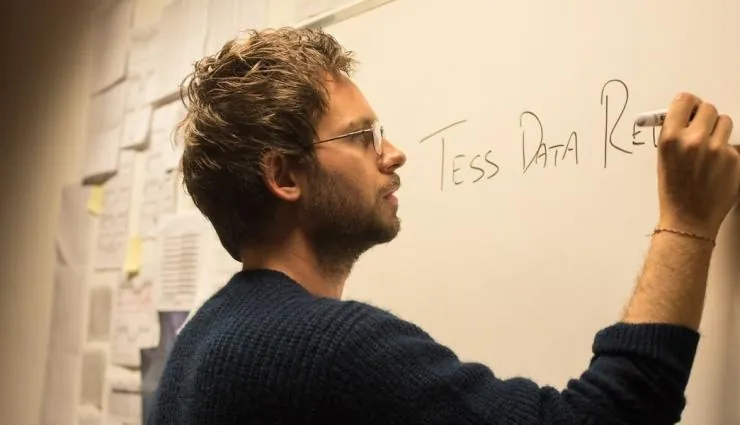 Клара (2018) смотреть онлайн Клара (2018) фильм смотреть онлайн