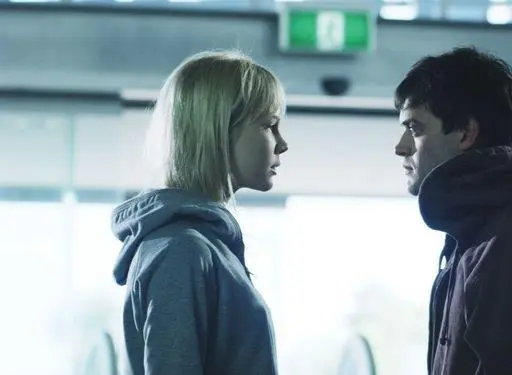 Молодым без толку (2010) в хорошем качестве смотреть онлайн Молодым без толку (2010) фильм в хорошем качестве смотреть онлайн