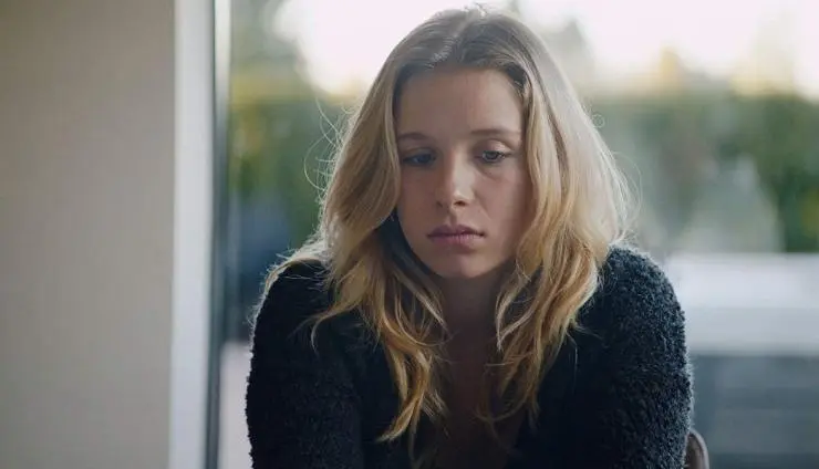 Как продавать наркотики онлайн (2019) 1-4 сезон 1-4,5,6 серия смотреть онлайн Как продавать наркотики онлайн (2019) сериал 1-4,5,6 серию 1-4 сезона смотреть онлайн