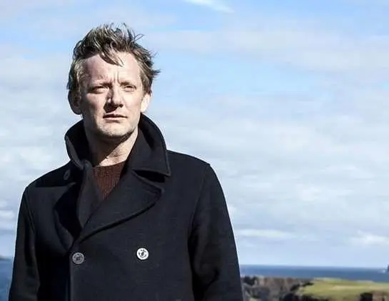 Шетланд (2013) 1-9 сезон 1-4,5,6 серия смотреть онлайн бесплатно Шетланд (2013) сериал 1-4,5,6 серию 1-9 сезона смотреть онлайн бесплатно