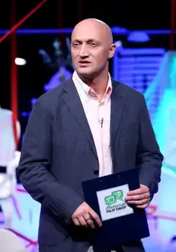 Неформат (2014) 1 сезон 1-18,19,20 серия смотреть онлайн Неформат (2014) сериал 1-18,19,20 серию 1 сезона смотреть онлайн