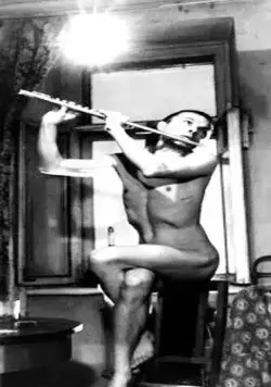 Черная роза – эмблема печали, красная роза – эмблема любви (1989) смотреть онлайн Черная роза – эмблема печали, красная роза – эмблема любви (1989) фильм смотреть онлайн