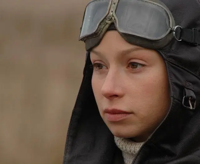 Небо в огне (2010) 1 сезон 1-10,11,12 серия смотреть онлайн Небо в огне (2010) сериал 1-10,11,12 серию 1 сезона смотреть онлайн