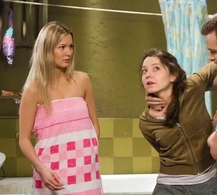 Универ (2008) 1-5 сезон 1-52,53,54 серия смотреть онлайн Универ (2008) сериал 1-52,53,54 серию 1-5 сезона смотреть онлайн