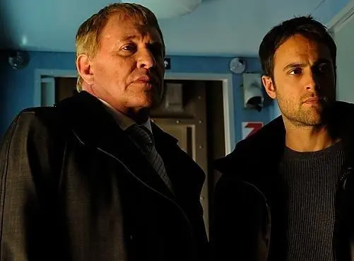 Тринадцатый (2011) 1-2 сезон 1-11,12,13 серия смотреть онлайн Тринадцатый (2011) сериал 1-11,12,13 серию 1-2 сезона смотреть онлайн