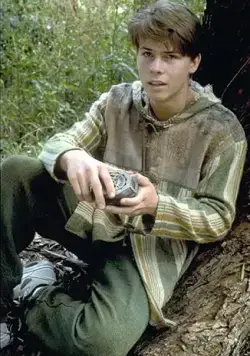 Чародей (1995) в хорошем качестве смотреть онлайн Чародей (1995) сериал в хорошем качестве смотреть онлайн