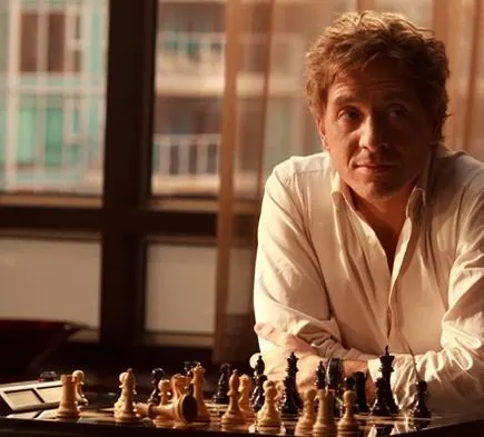 Конец игры (2011) 1 сезон 1-11,12,13 серия смотреть онлайн Конец игры (2011) сериал 1-11,12,13 серию 1 сезона смотреть онлайн