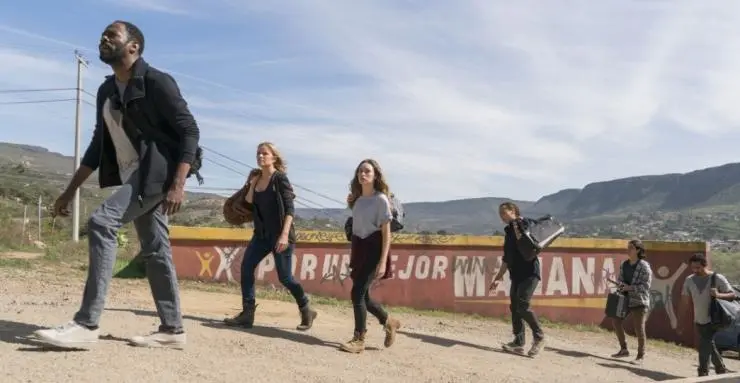 Бойтесь ходячих мертвецов (2015) смотреть онлайн Бойтесь ходячих мертвецов (2015) сериал смотреть онлайн