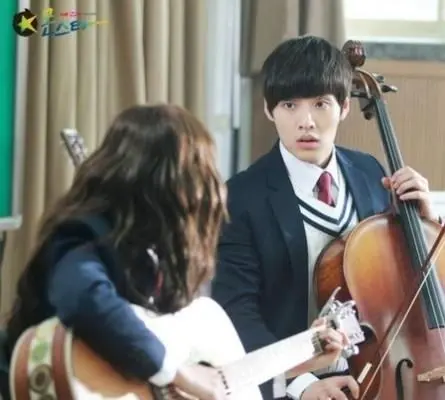 МонСтар (2013) смотреть онлайн МонСтар (2013) сериал смотреть онлайн