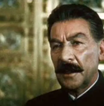 Битва за Москву (1985) 1 сезон 1-1,2,3,4 серия смотреть онлайн бесплатно Битва за Москву (1985) сериал 1-1,2,3,4 серию 1 сезона смотреть онлайн бесплатно