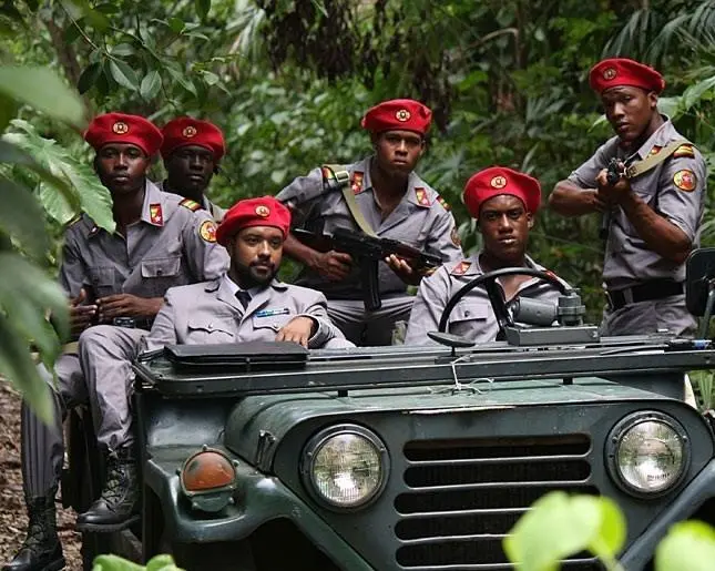 Морпехи (2011) 1 сезон 1-6,7,8 серия в хорошем качестве смотреть онлайн Морпехи (2011) сериал 1-6,7,8 серию 1 сезона в хорошем качестве смотреть онлайн