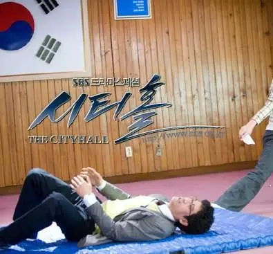 Мэрия (2009) в хорошем качестве смотреть онлайн Мэрия (2009) сериал в хорошем качестве смотреть онлайн