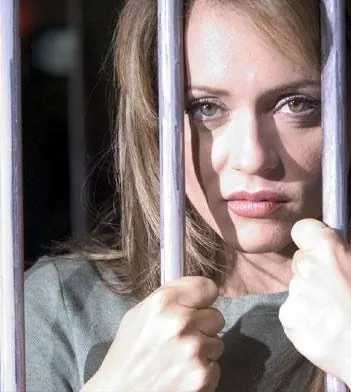 В плену страсти (2004) смотреть онлайн бесплатно В плену страсти (2004) сериал смотреть онлайн бесплатно