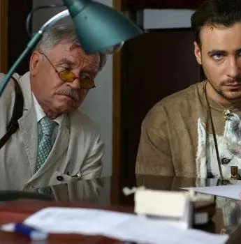 Охотник (2006) 1 сезон 1-6,7,8 серия смотреть онлайн бесплатно Охотник (2006) сериал 1-6,7,8 серию 1 сезона смотреть онлайн бесплатно