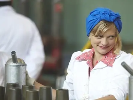 Девушки и бомбы (2012) 1-2 сезон 1-10,11,12 серия смотреть онлайн Девушки и бомбы (2012) сериал 1-10,11,12 серию 1-2 сезона смотреть онлайн