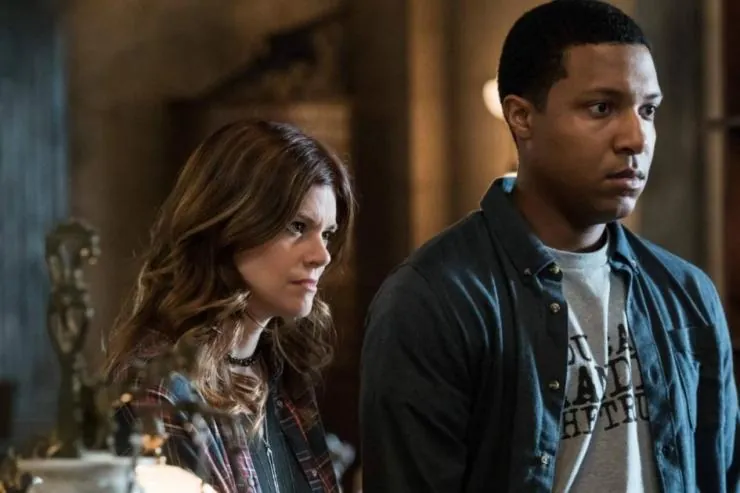 Сонная Лощина (2013) 1-4 сезон 1-11,12,13 серия в хорошем качестве смотреть онлайн Сонная Лощина (2013) сериал 1-11,12,13 серию 1-4 сезона в хорошем качестве смотреть онлайн