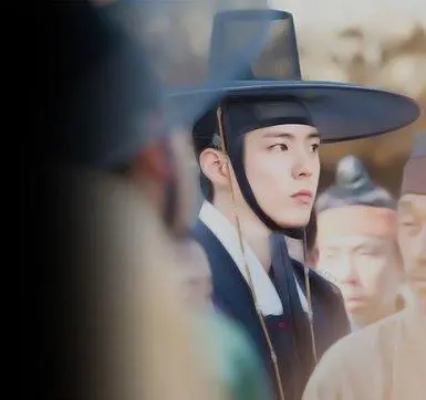 Лунный свет, нарисованный облаками (2016) 1 сезон 1-16,17,18 серия смотреть онлайн бесплатно Лунный свет, нарисованный облаками (2016) сериал 1-16,17,18 серию 1 сезона смотреть онлайн бесплатно