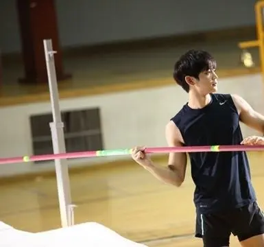 Для тебя во всём цвету (2012) смотреть онлайн бесплатно Для тебя во всём цвету (2012) сериал смотреть онлайн бесплатно