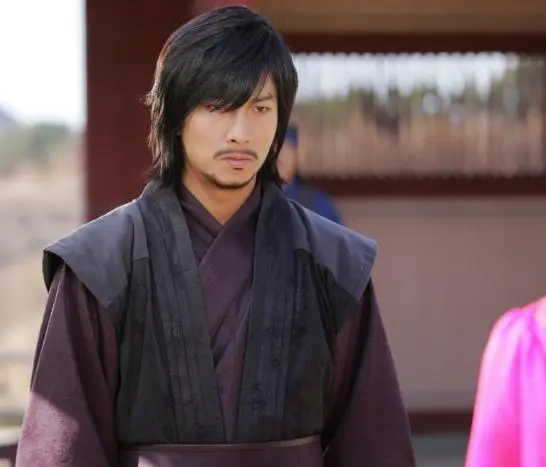 Королевство ветров (2008) в хорошем качестве смотреть онлайн Королевство ветров (2008) сериал в хорошем качестве смотреть онлайн