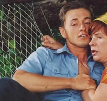 Участок (2003) 1 сезон 1-10,11,12 серия смотреть онлайн Участок (2003) сериал 1-10,11,12 серию 1 сезона смотреть онлайн