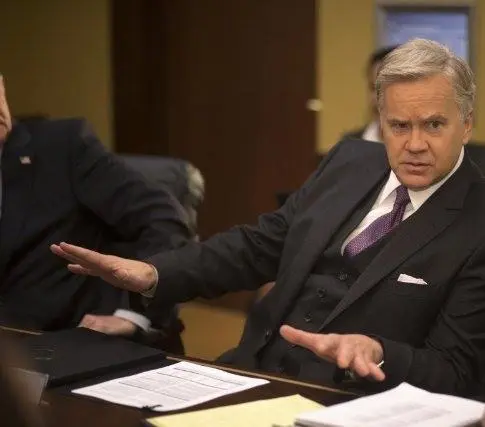 На грани (2015) 1 сезон 1-8,9,10 серия смотреть онлайн На грани (2015) сериал 1-8,9,10 серию 1 сезона смотреть онлайн