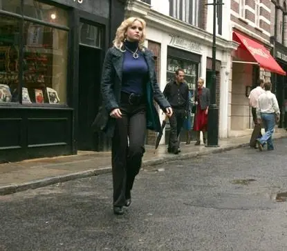 Беглянка (2010) смотреть онлайн Беглянка (2010) сериал смотреть онлайн