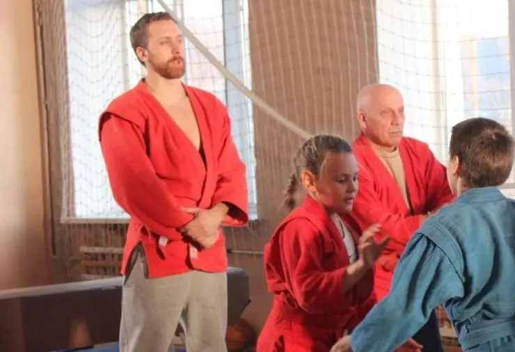 Буду жить! (2013) 1 сезон 1-1,2 серия в хорошем качестве смотреть онлайн Буду жить! (2013) сериал 1-1,2 серию 1 сезона в хорошем качестве смотреть онлайн