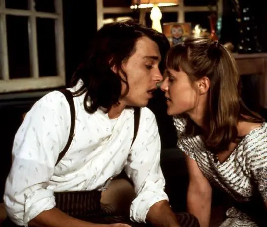 Бенни и Джун (1993) смотреть онлайн Бенни и Джун (1993) фильм смотреть онлайн