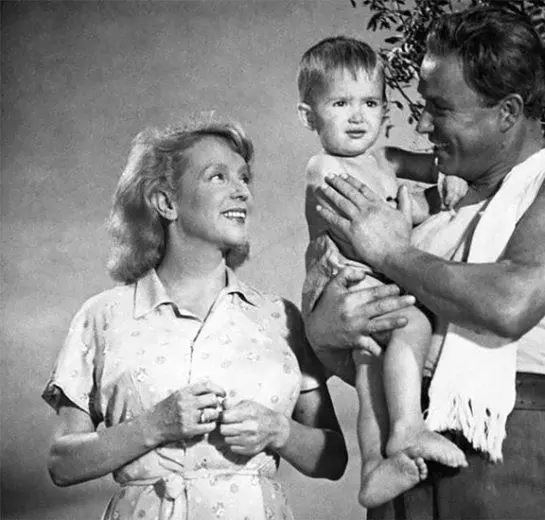 Испытание верности (1954) смотреть онлайн Испытание верности (1954) фильм смотреть онлайн