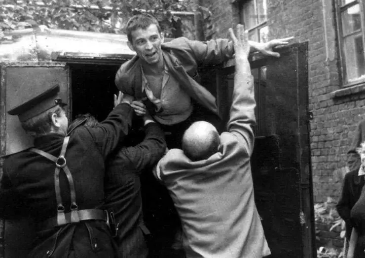 Прощай, шпана замоскворецкая... (1987) смотреть онлайн Прощай, шпана замоскворецкая... (1987) фильм смотреть онлайн