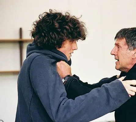 Один уходит – другой остается (2005) смотреть онлайн бесплатно Один уходит – другой остается (2005) фильм смотреть онлайн бесплатно